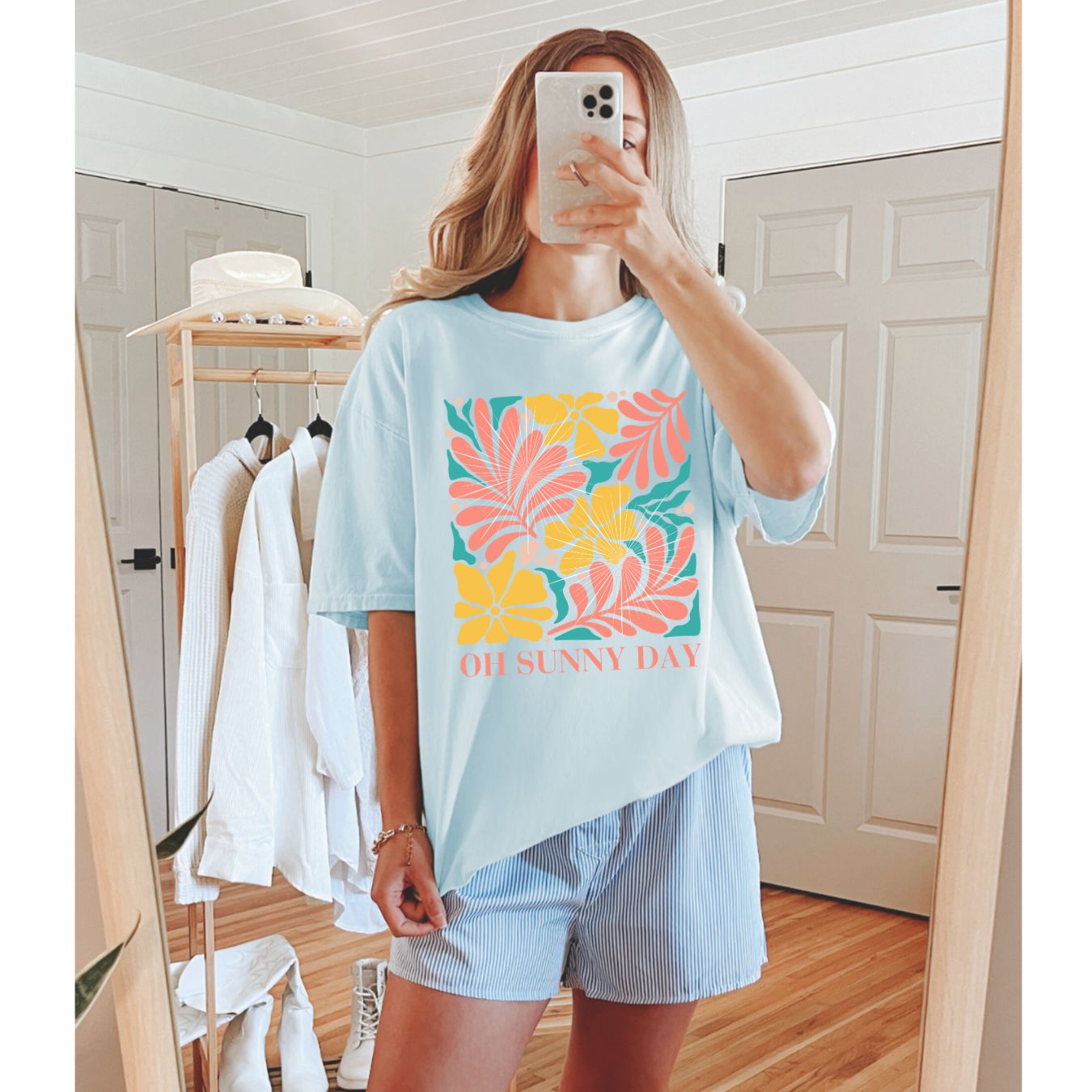 Aesthetic-Shirt-Flower-Tee-Sunny-Day-Summer-Shirt-For-Beach-Cute-Gift